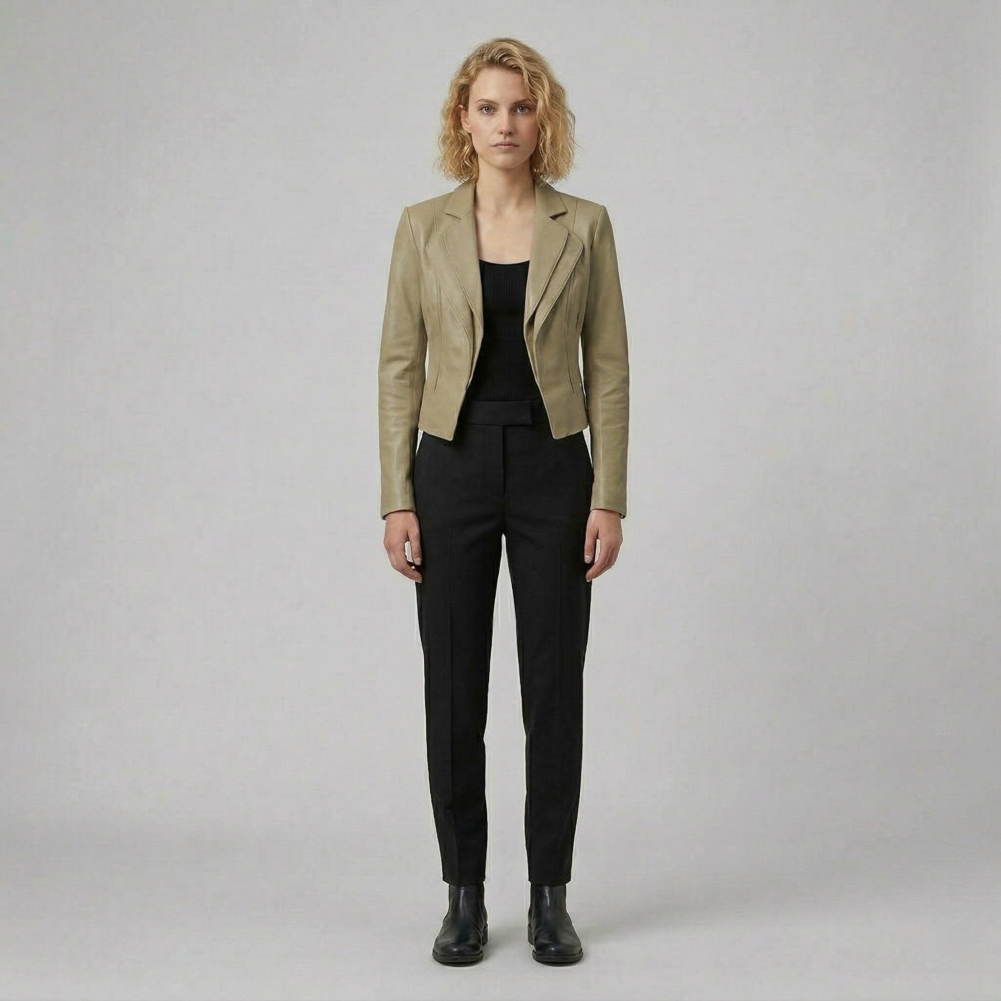 Women's Tailored Cropped Blazer